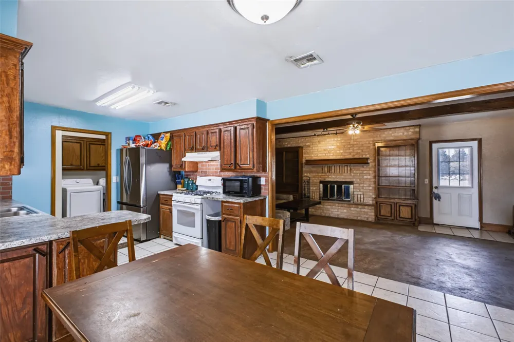 12013 NS 3565 Seminole, OK 74868
