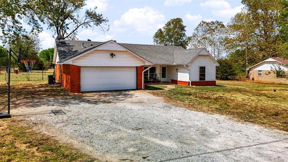 12013 NS 3565 Seminole, OK 74868