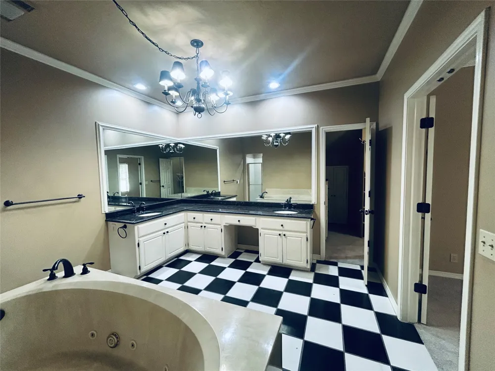 3622 E 87th Street Tulsa, OK 74137