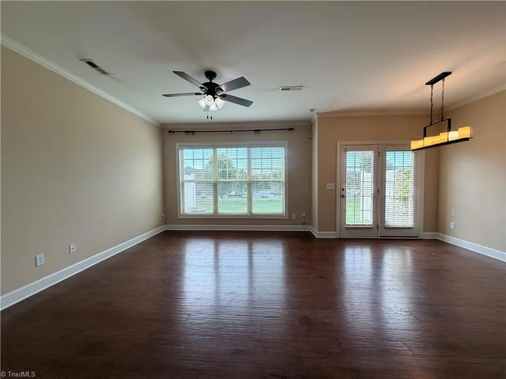 4022 Canterwood Drive Greensboro, NC 27410