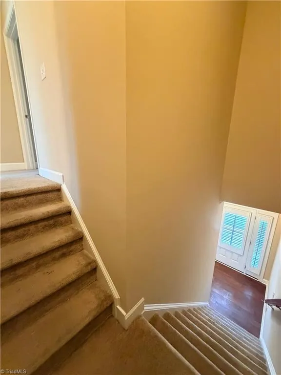 4022 Canterwood Drive Greensboro, NC 27410