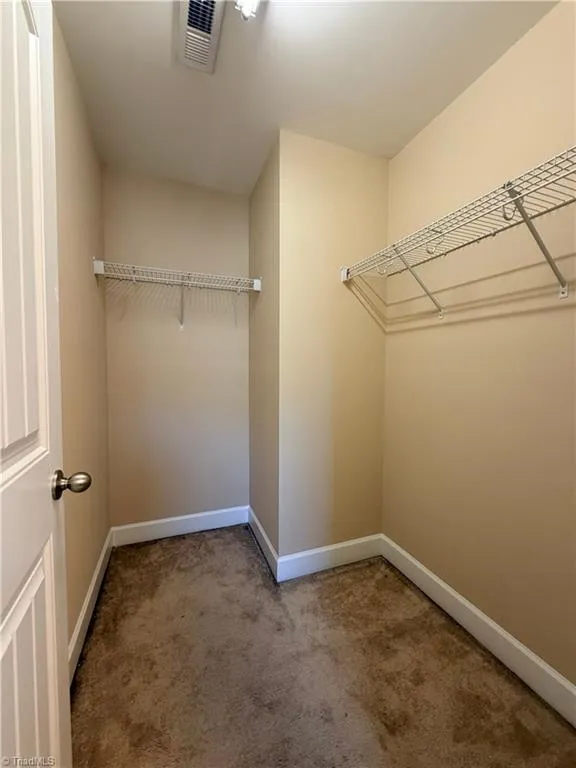 4022 Canterwood Drive Greensboro, NC 27410