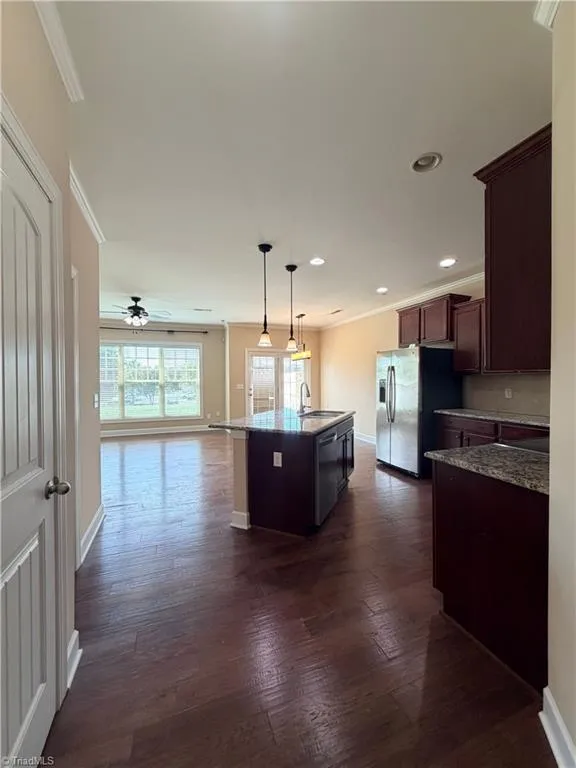 4022 Canterwood Drive Greensboro, NC 27410