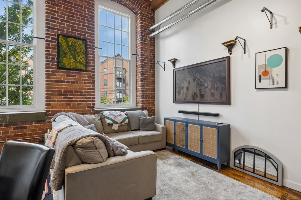 1350 Rosa L Parks Blvd #336 Nashville, TN 37208