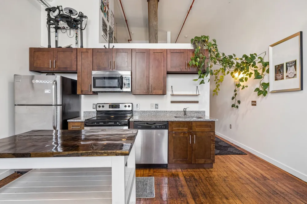 1350 Rosa L Parks Blvd #336 Nashville, TN 37208