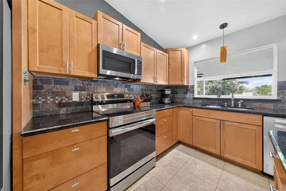 943 FAIRWAY DRIVE Winter Park, FL 32792