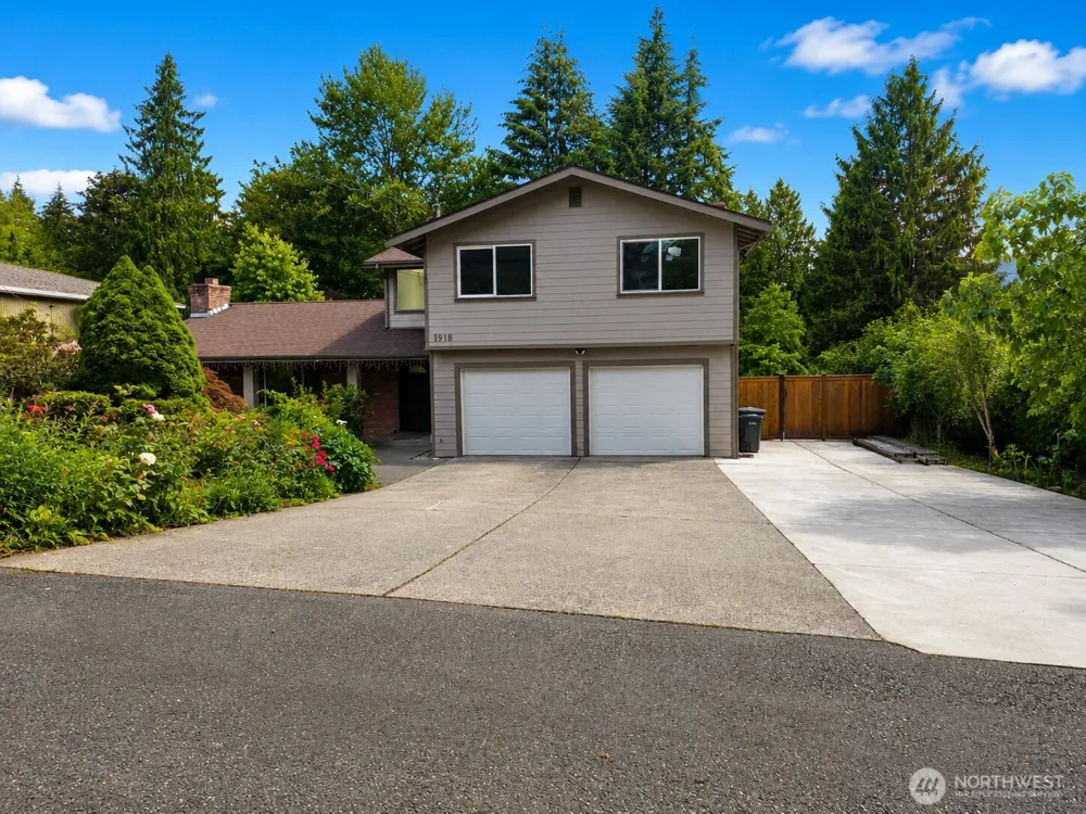 1918 109th Avenue Ct E Edgewood, WA 98372