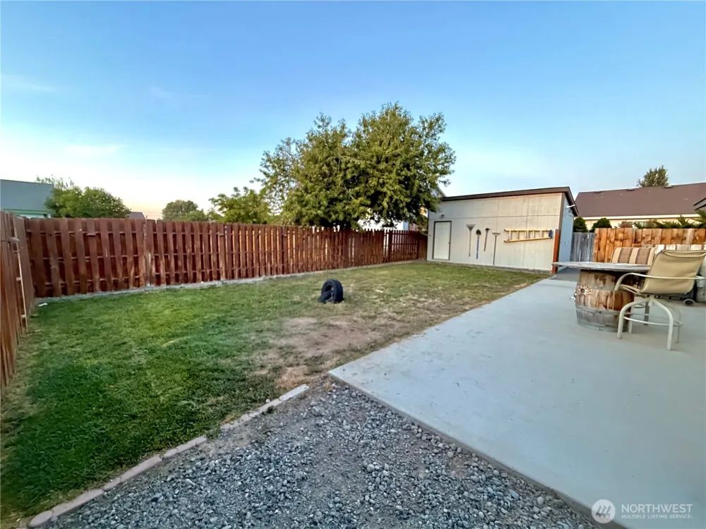1616 NE Pirate Lane Moses Lake, WA 98837