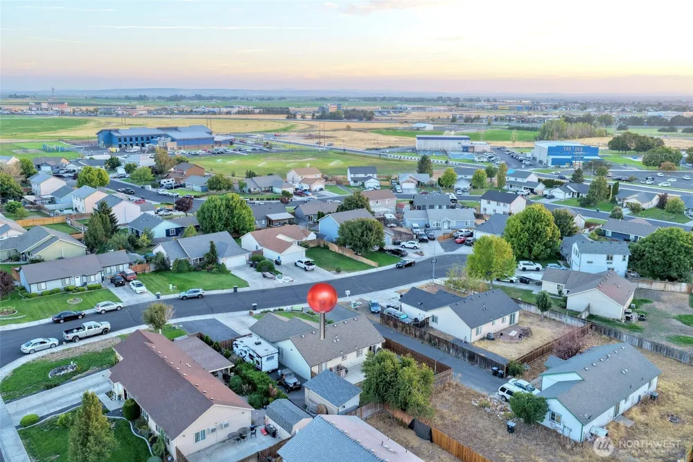 1616 NE Pirate Lane Moses Lake, WA 98837