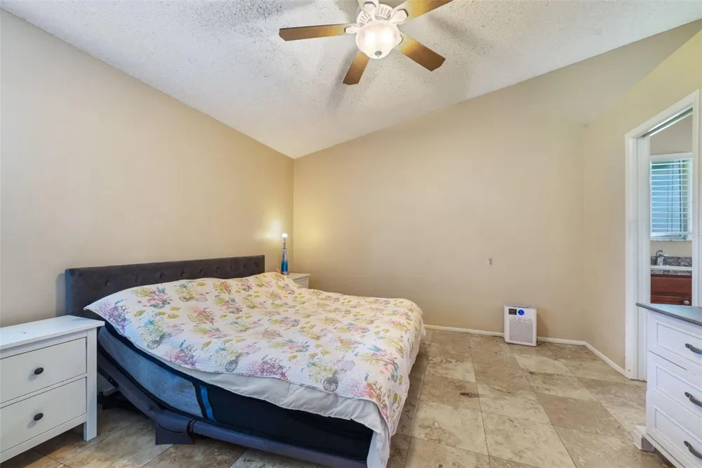 604 CHESTNUT OAK CIRCLE #102 Altamonte Springs, FL 32701