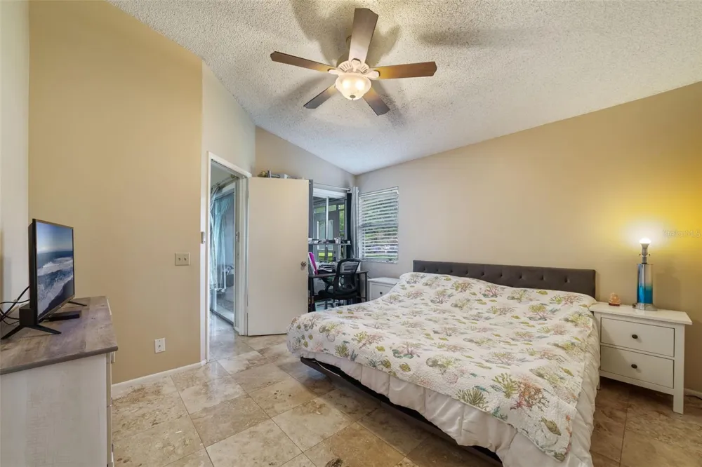 604 CHESTNUT OAK CIRCLE #102 Altamonte Springs, FL 32701