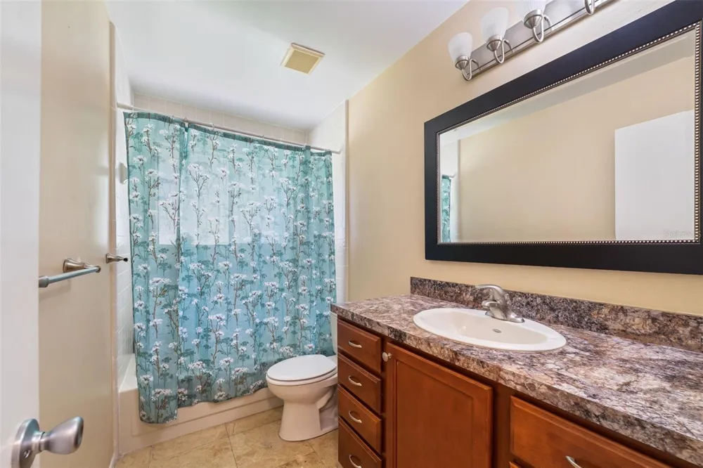 604 CHESTNUT OAK CIRCLE #102 Altamonte Springs, FL 32701