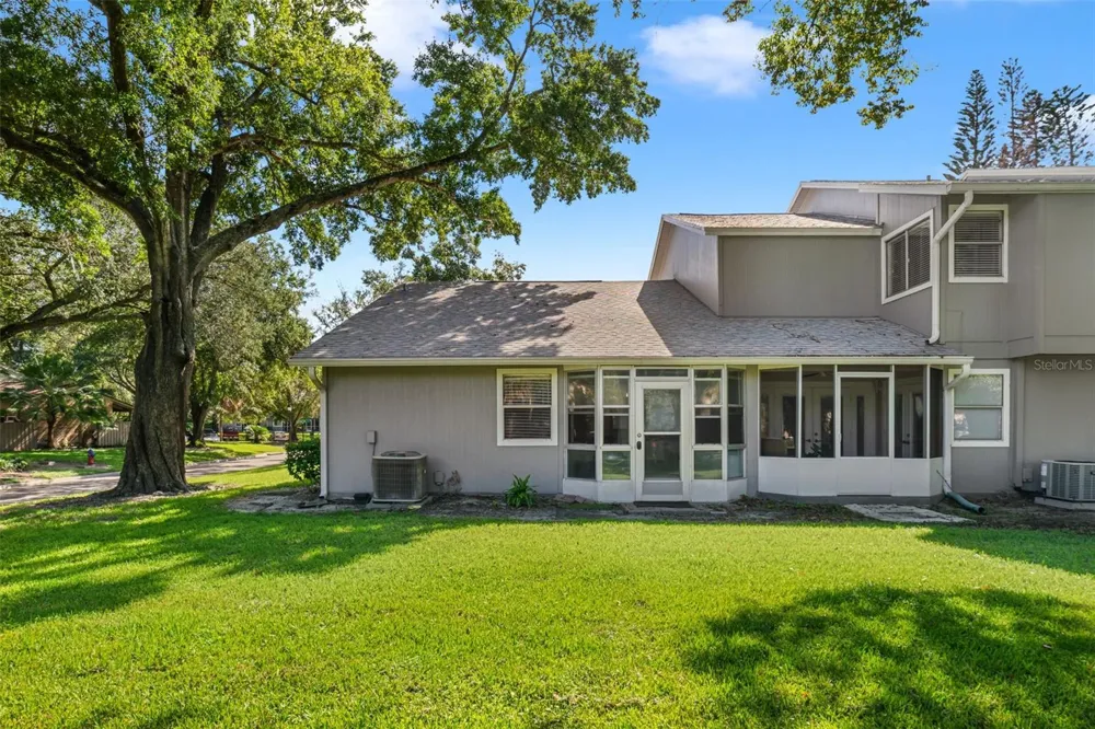 604 CHESTNUT OAK CIRCLE #102 Altamonte Springs, FL 32701