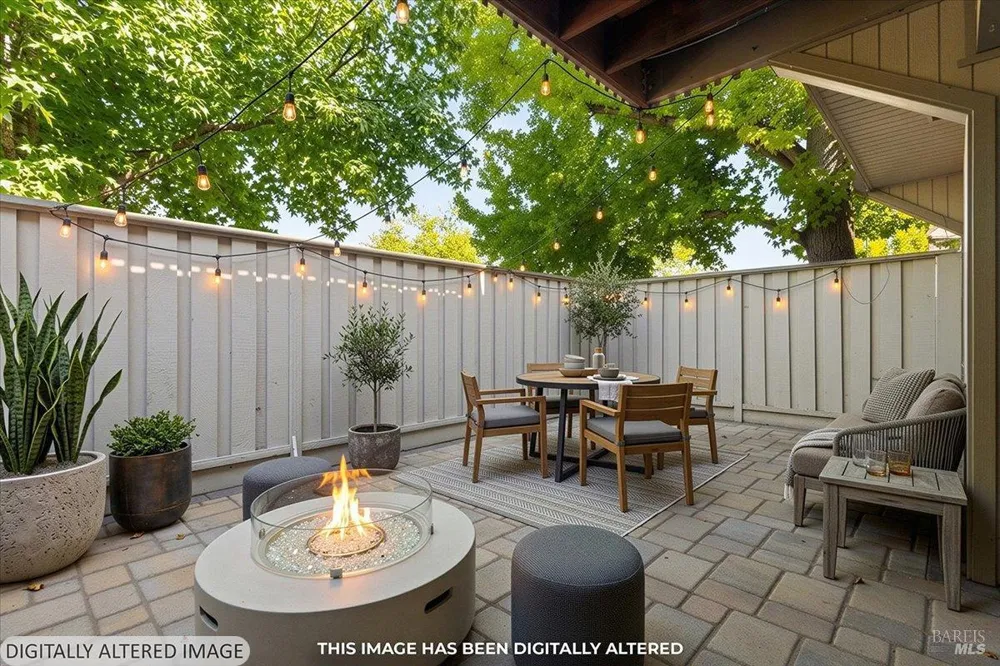 1963 Knolls Drive Santa Rosa, CA 95405