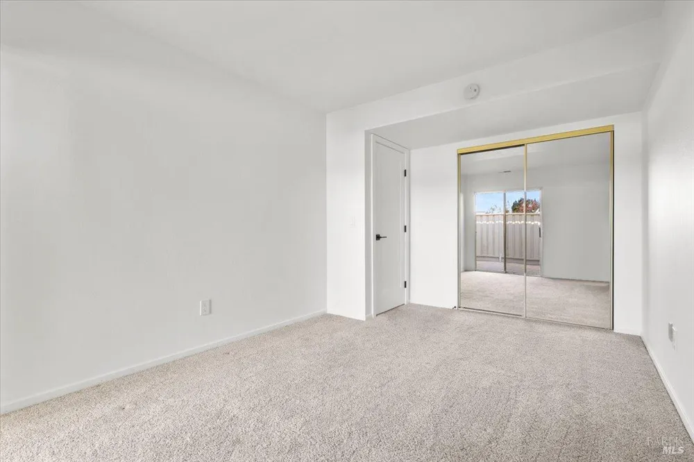 1963 Knolls Drive Santa Rosa, CA 95405