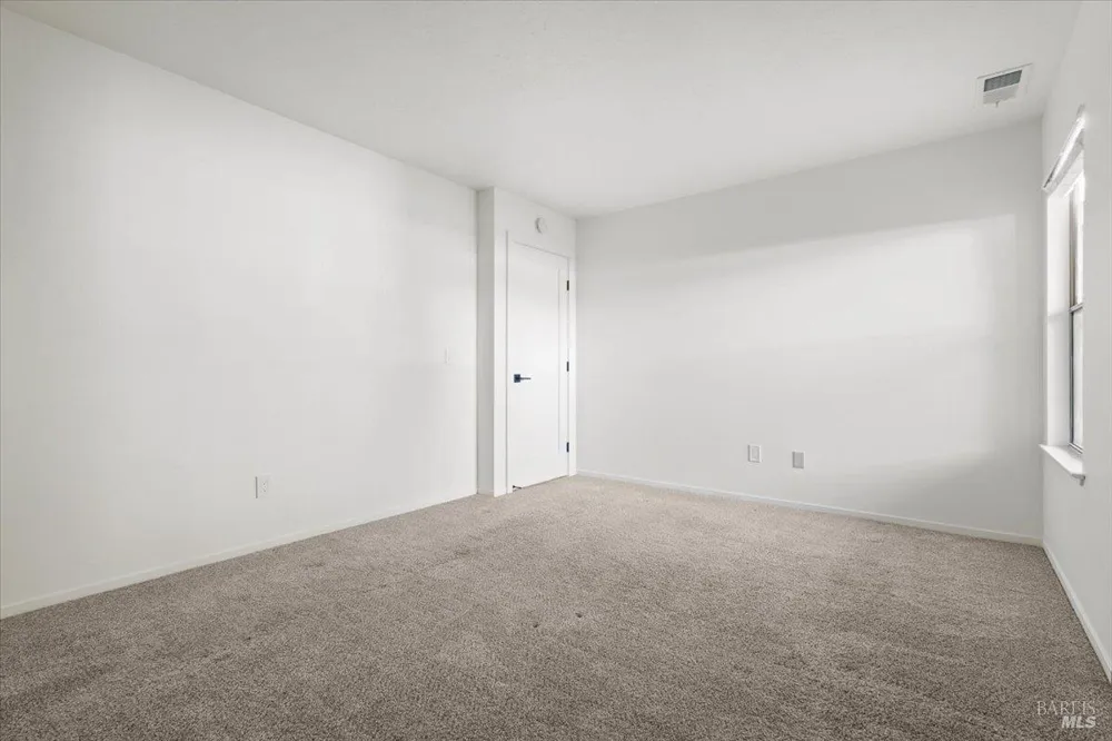 1963 Knolls Drive Santa Rosa, CA 95405