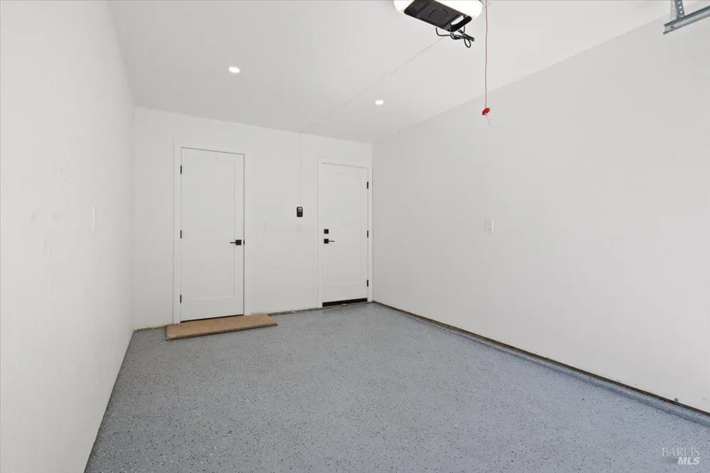 1963 Knolls Drive Santa Rosa, CA 95405