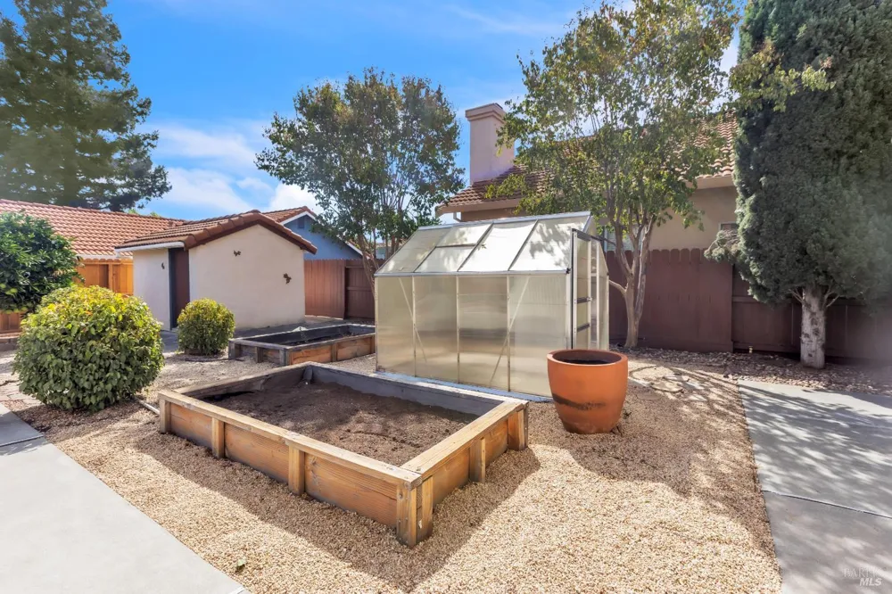 231 Sungate Court Vacaville, CA 95688