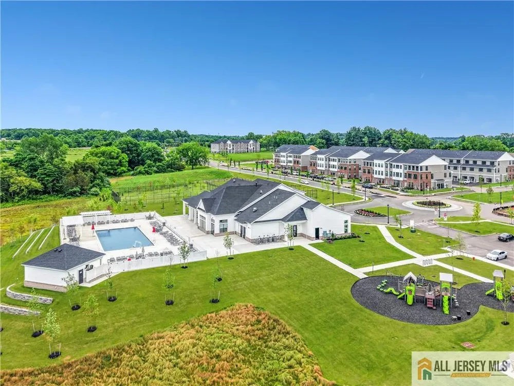 41 Jacob Francis Way Hopewell, NJ 08560