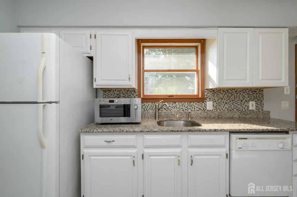 152 Nautilus Drive Stafford, NJ 08050
