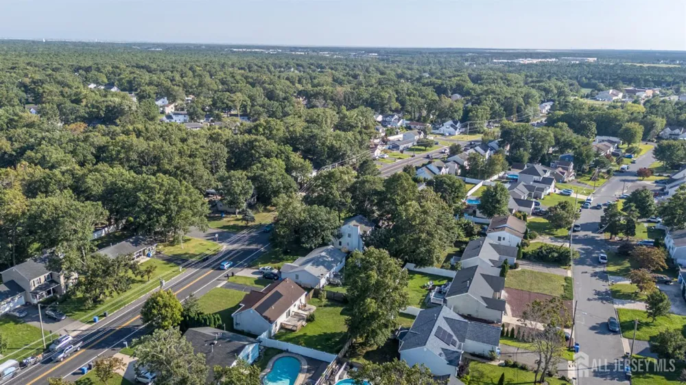 152 Nautilus Drive Stafford, NJ 08050