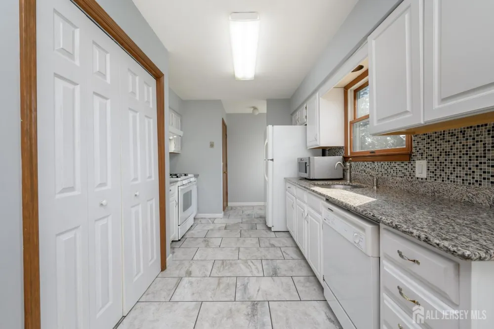 152 Nautilus Drive Stafford, NJ 08050