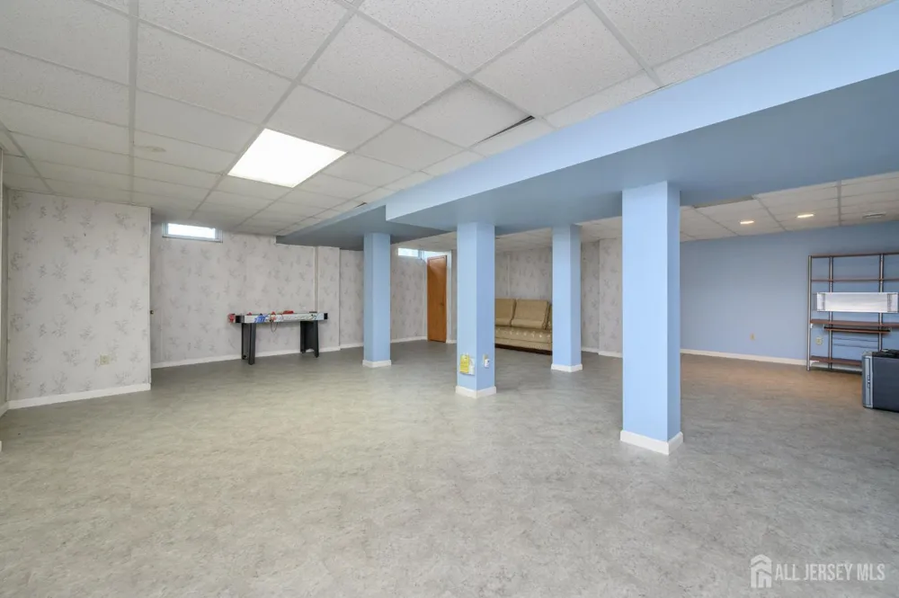 152 Nautilus Drive Stafford, NJ 08050