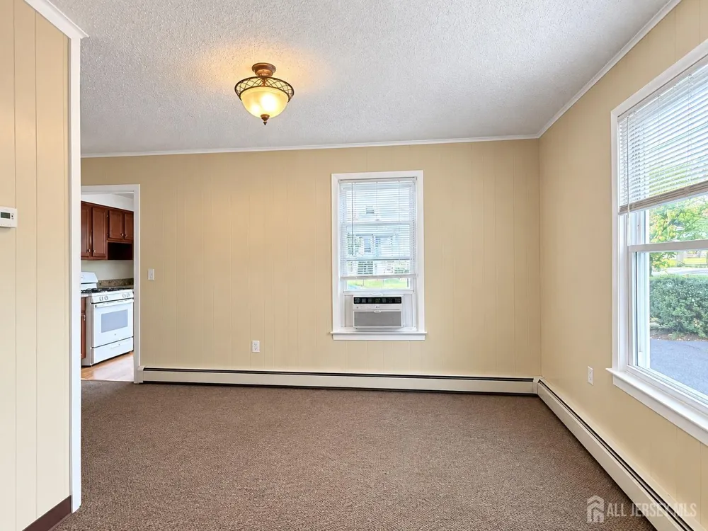 1842 W 5th Avenue Piscataway, NJ 08854