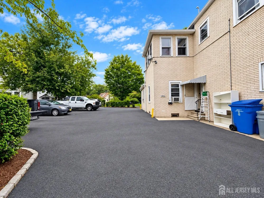 1842 W 5th Avenue Piscataway, NJ 08854