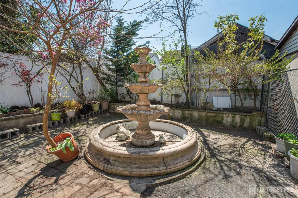 136 W 56th Street Bayonne, NJ 07002