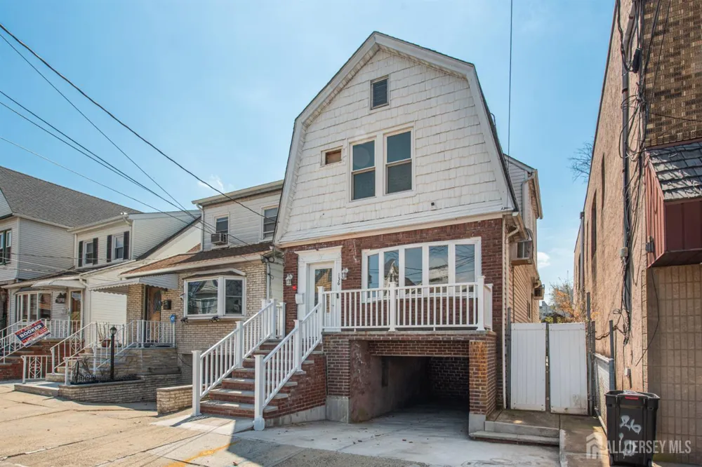 136 W 56th Street Bayonne, NJ 07002