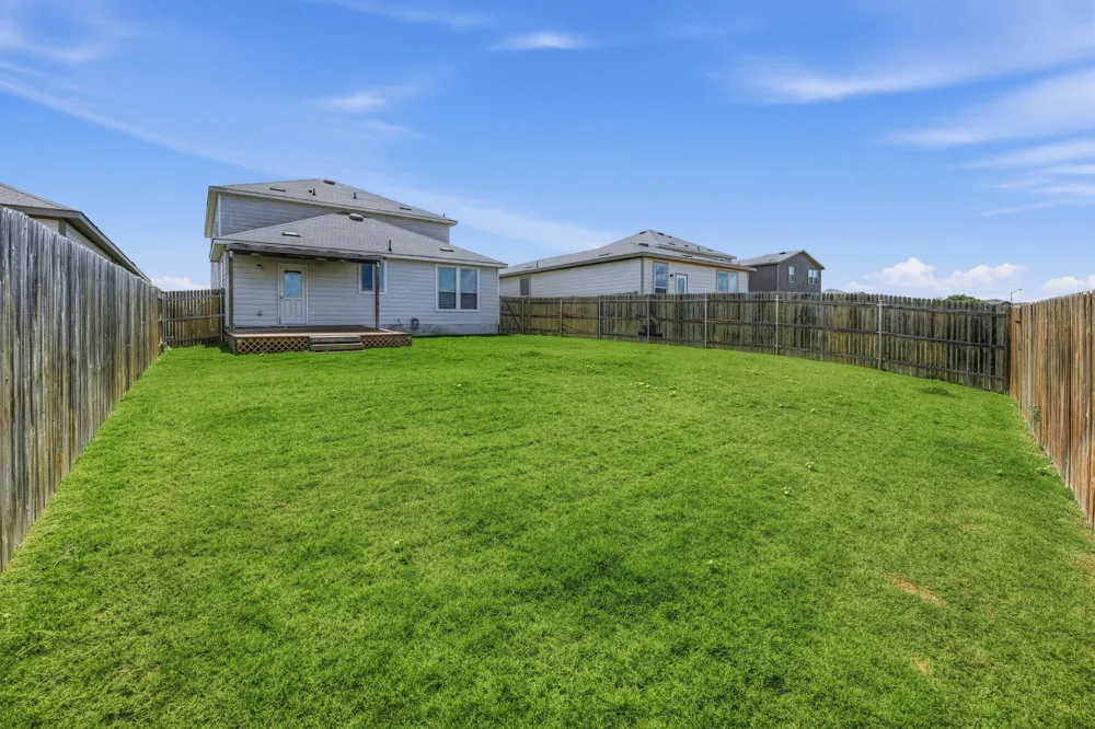 400 Bedford Falls Lane Jarrell, TX 76537