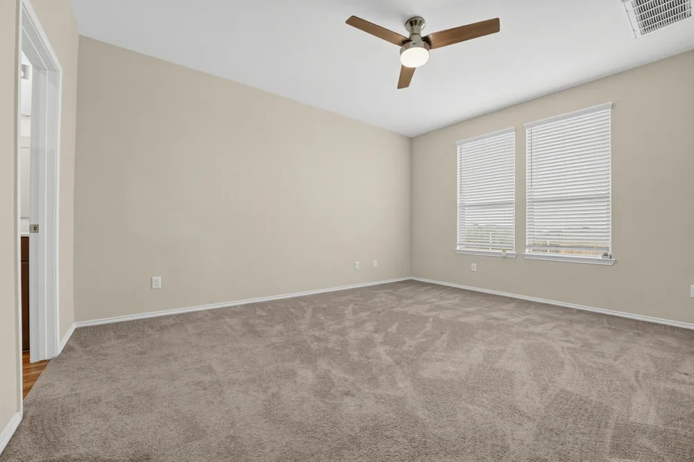 400 Bedford Falls Lane Jarrell, TX 76537
