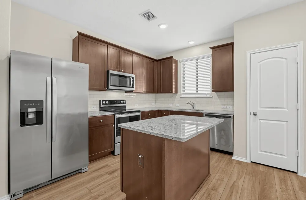 400 Bedford Falls Lane Jarrell, TX 76537