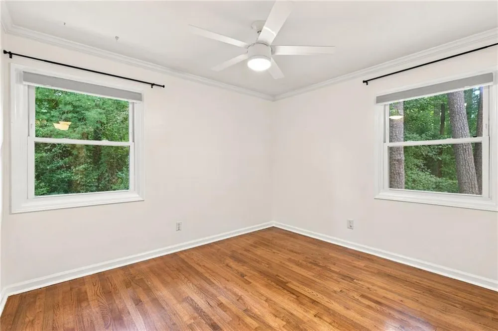 3095 Hollywood Drive Decatur, GA 30033