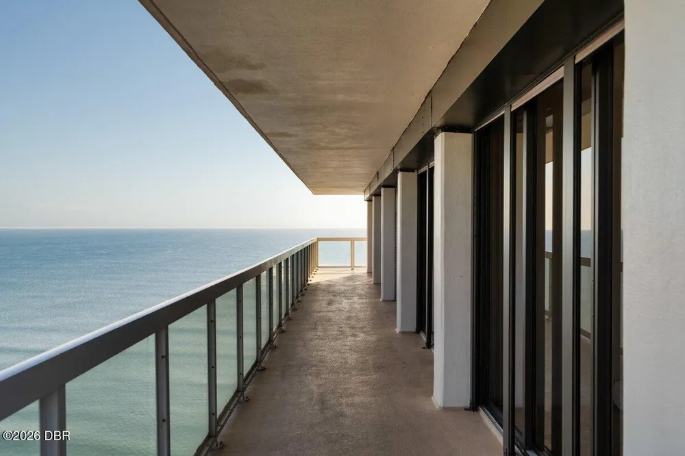 3000 Atlantic Avenue #21 Daytona Beach, FL 32118