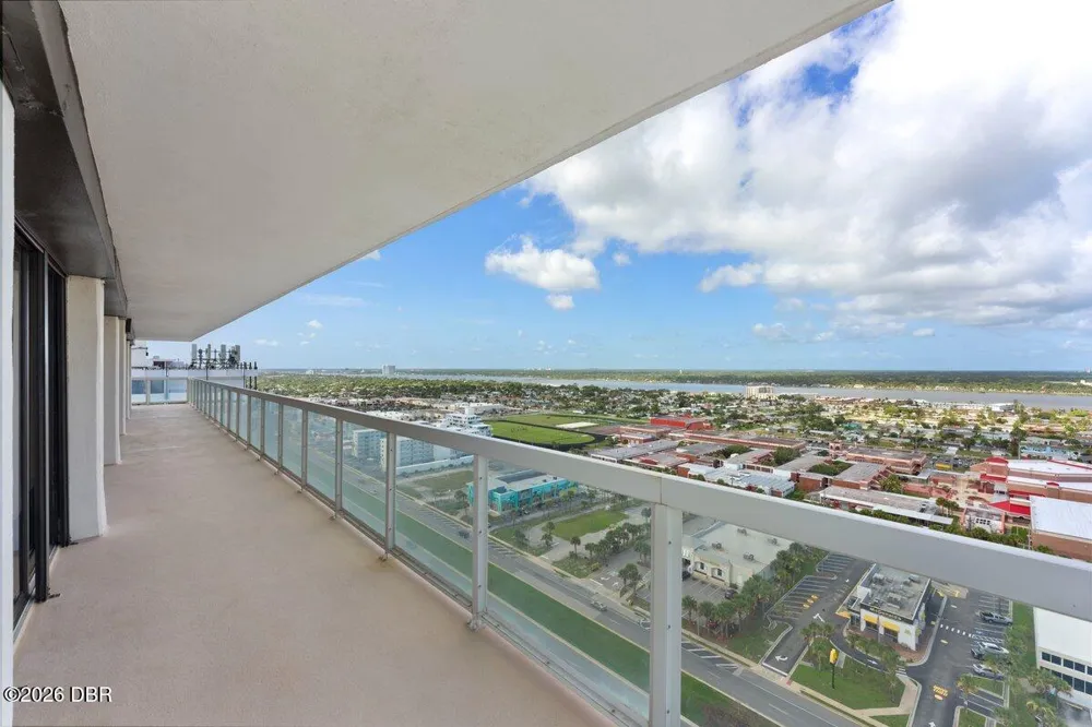 3000 Atlantic Avenue #21 Daytona Beach, FL 32118