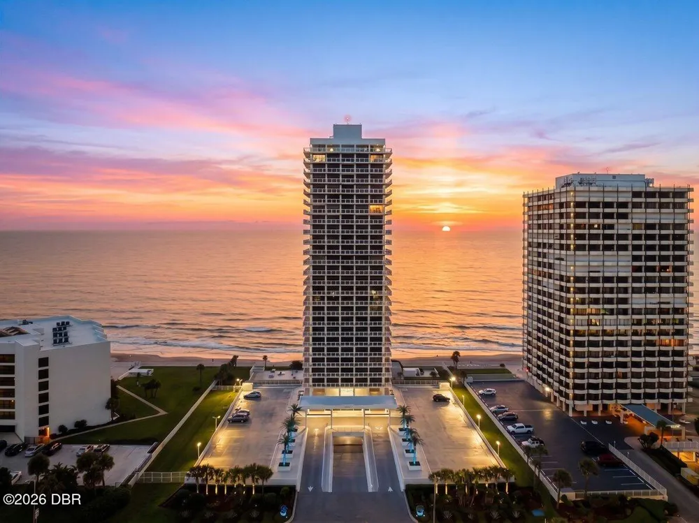 3000 Atlantic Avenue #21 Daytona Beach, FL 32118