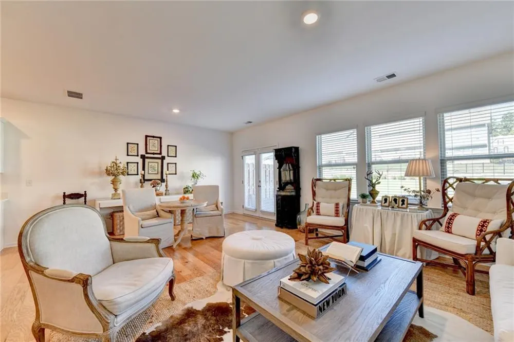 2140 Lanier Harbor Point Buford, GA 30518