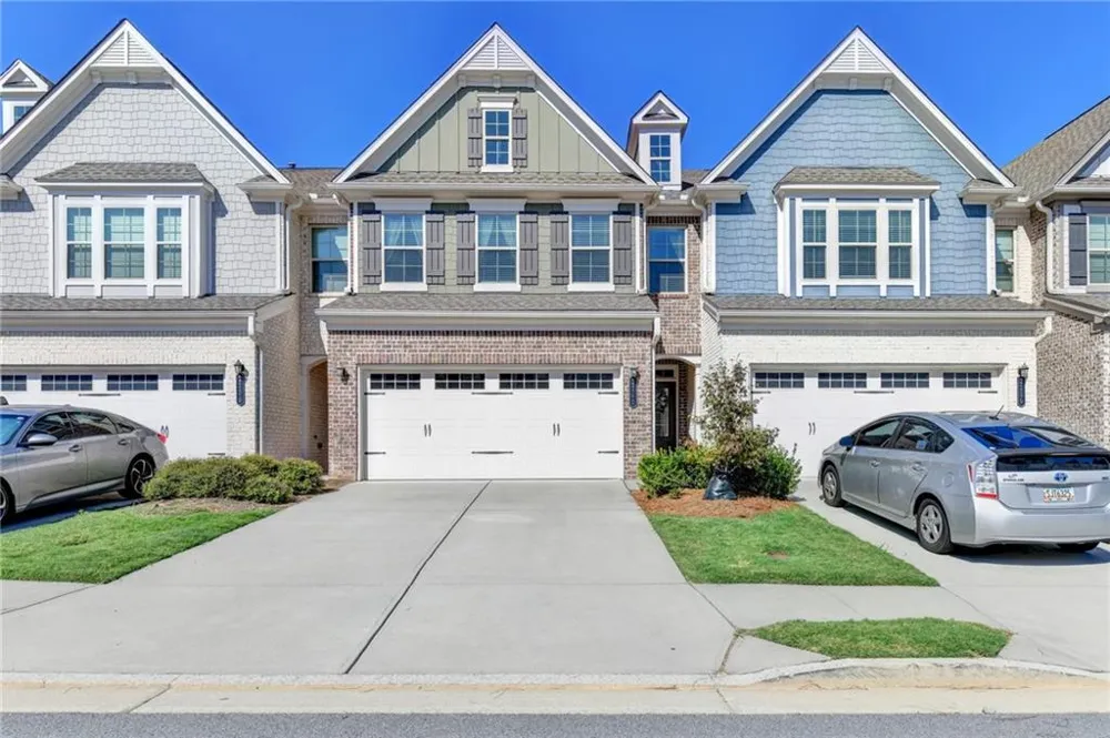 2140 Lanier Harbor Point Buford, GA 30518