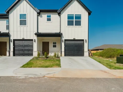 1717 Cuppett Circle