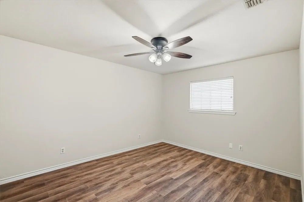 5556 Sunrise Robstown, TX 78380