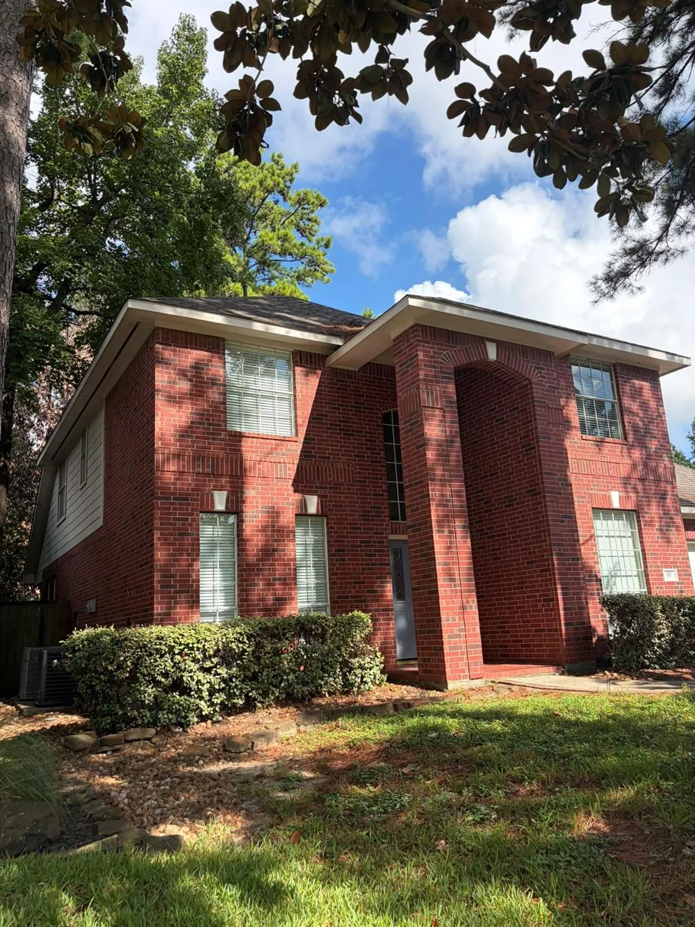 55 N Creekmist Pl The Woodlands, TX 77385