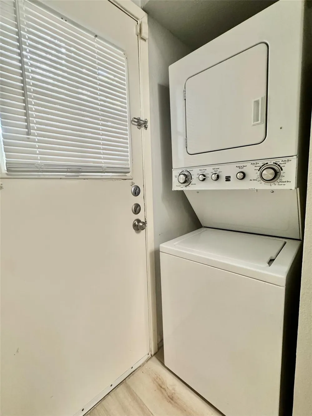 2425 Augusta Dr #59 Houston, TX 77057
