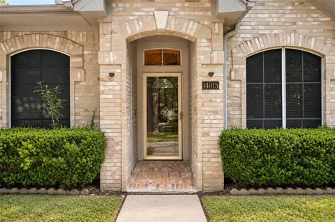 14015 Crown Glen Court