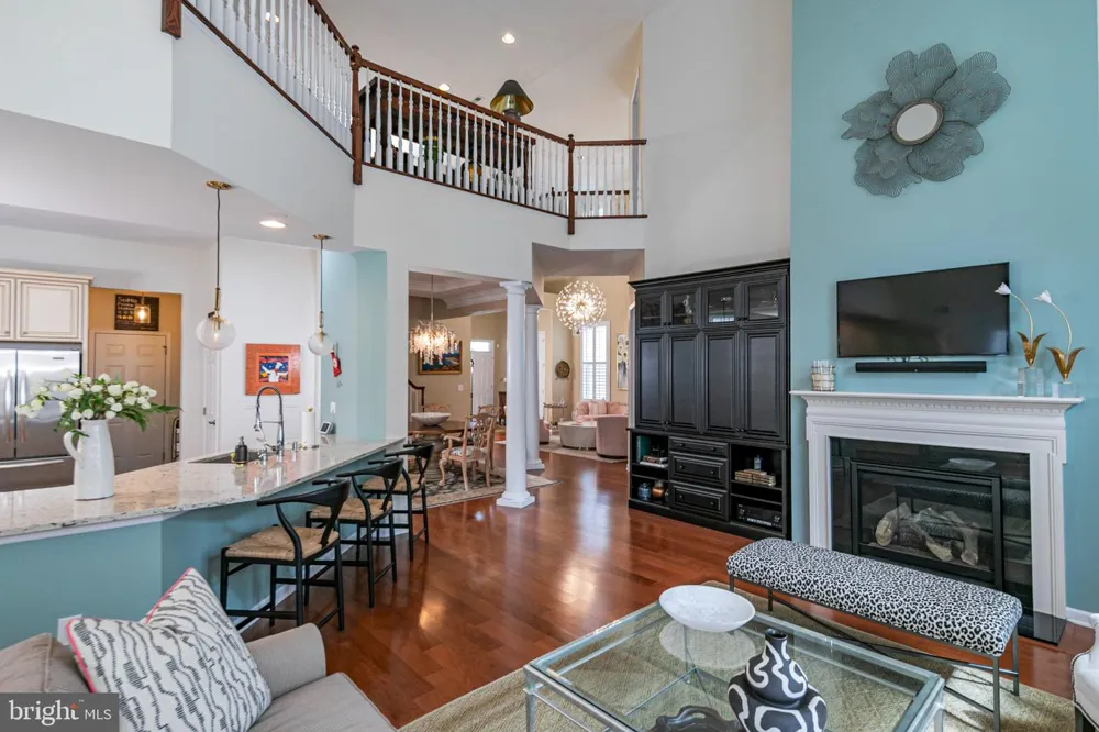 11 BELLINGHAM DRIVE Kendall Park, NJ 08824