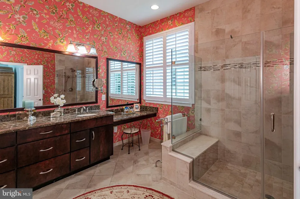 11 BELLINGHAM DRIVE Kendall Park, NJ 08824