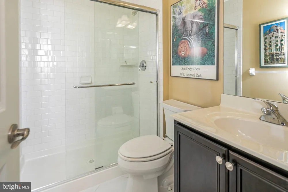 11 BELLINGHAM DRIVE Kendall Park, NJ 08824
