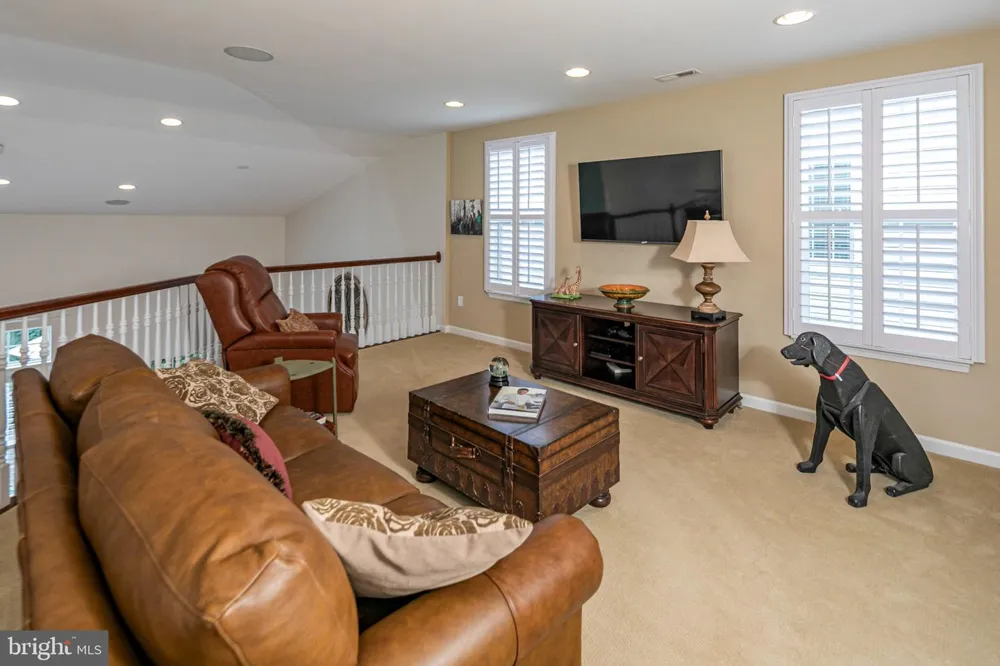 11 BELLINGHAM DRIVE Kendall Park, NJ 08824