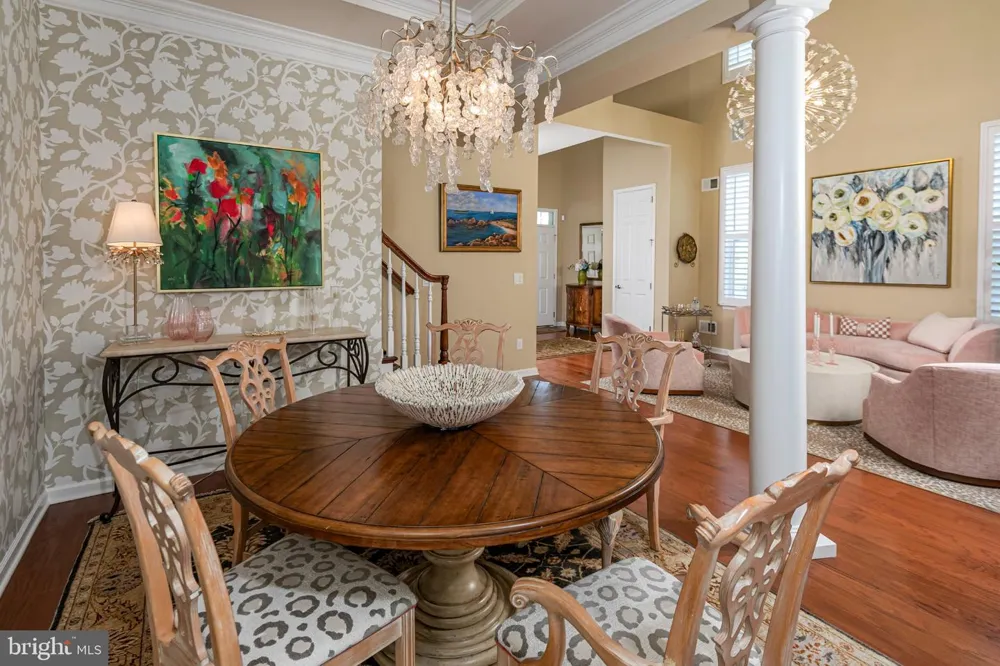 11 BELLINGHAM DRIVE Kendall Park, NJ 08824